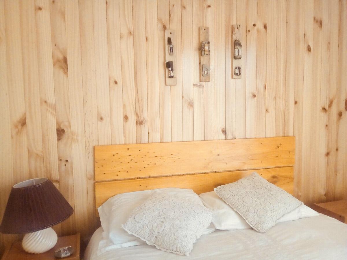 Hostal Los Pioneros Puerto Natales Buitenkant foto